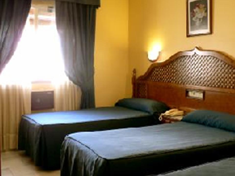 Hostal El Triunfo Córdoba Exterior foto